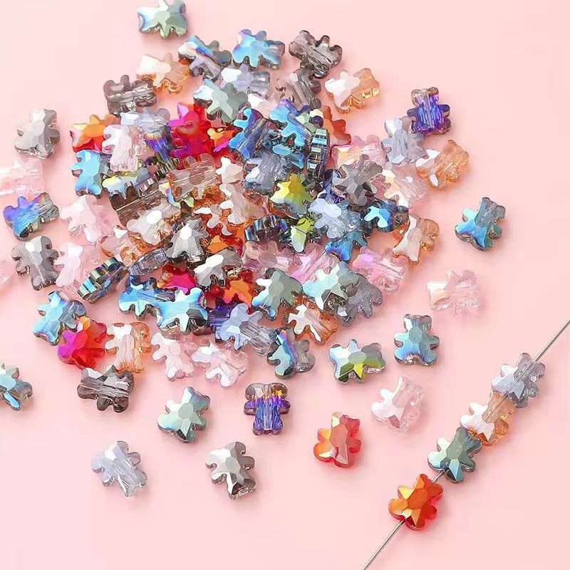 Крыштальныя пацеры ў форме мядзведзя